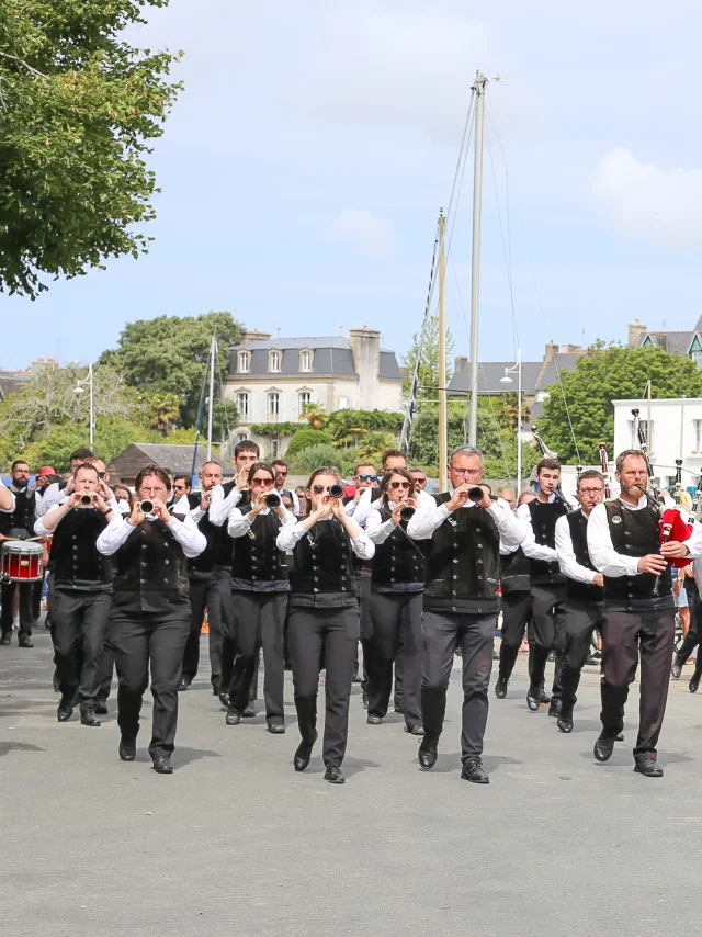 Festival Des Brodeuses - Pont-L'Abbé