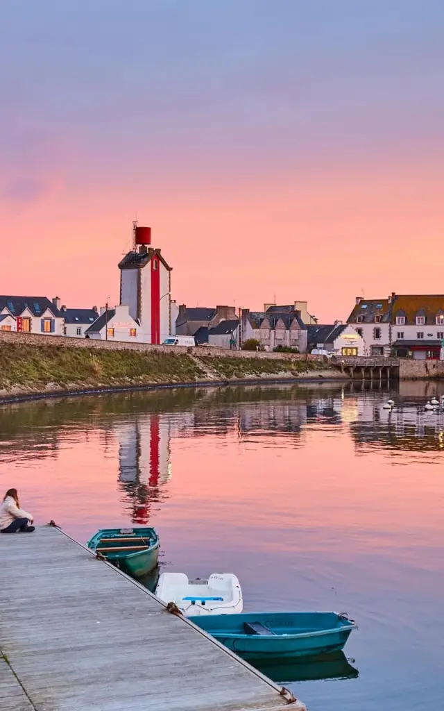 Vue sur l'amer de Treffiagat depuis le Guilvinec