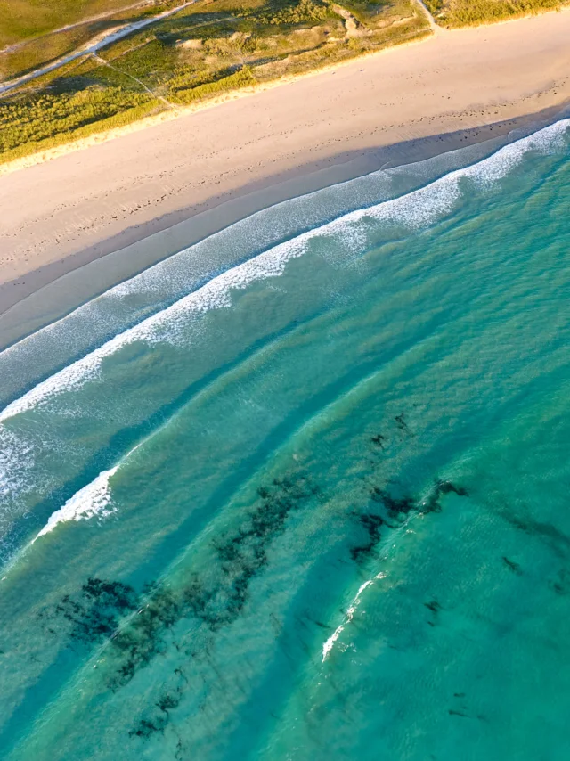 Drohnenansicht der Bucht von Audierne