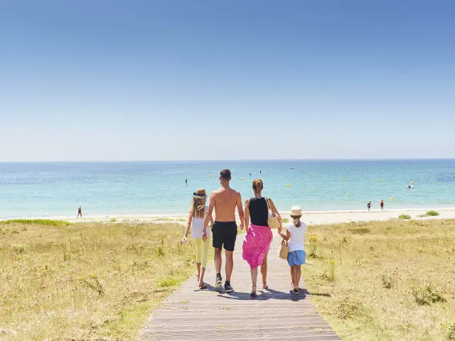 Plage de la Grève Blanche en famille - Le Guilvinec