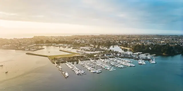 Sunrise over Loctudy