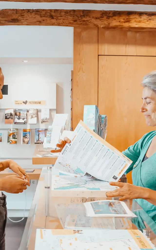 Accueil - Office de Tourisme - Pont-L'Abbé ©E. Cléret