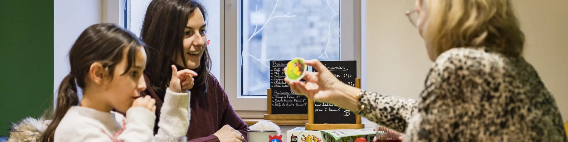 Gesellschaftsspiel bei Bouge Ton Pion in Pont-l'Abbé