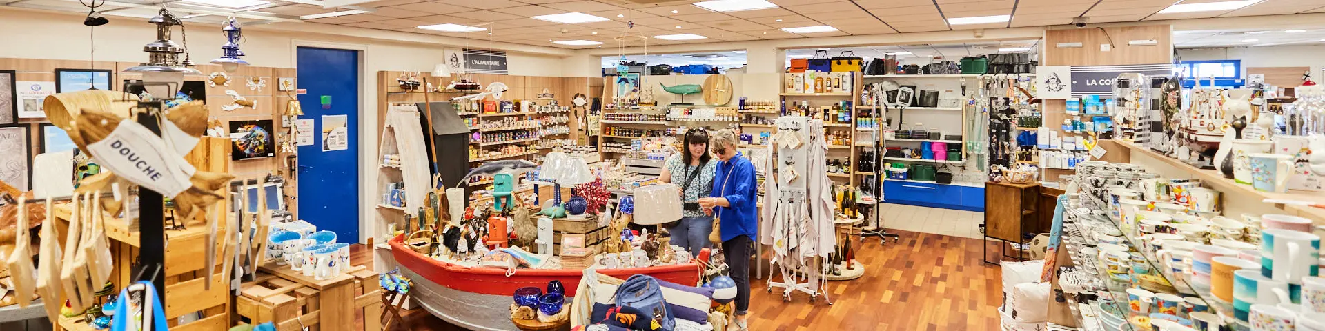 Docks et mer au Guilvinec