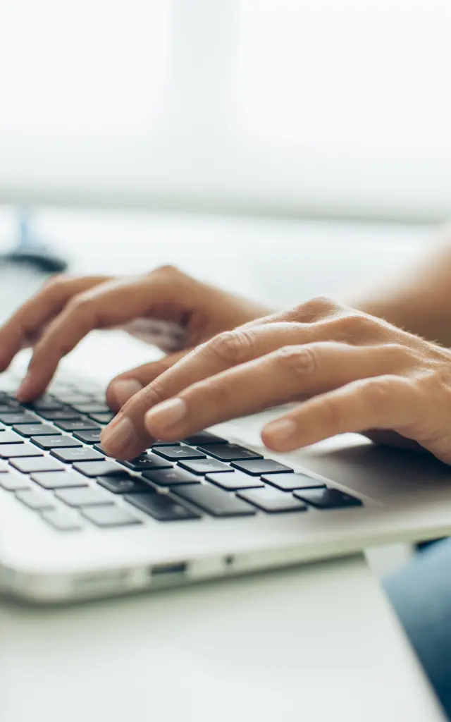 Nous contacter par mail