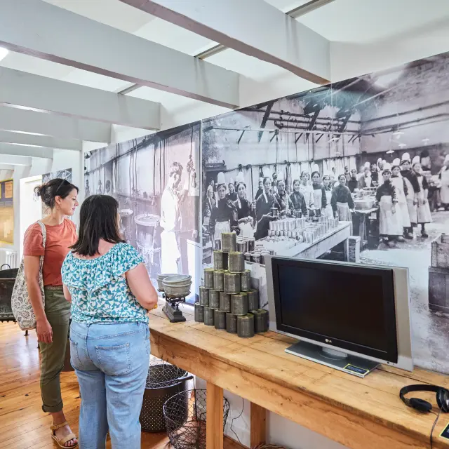 Pouldreuzic Musee Maison Henaff Ete A. Lamoureux 253 1