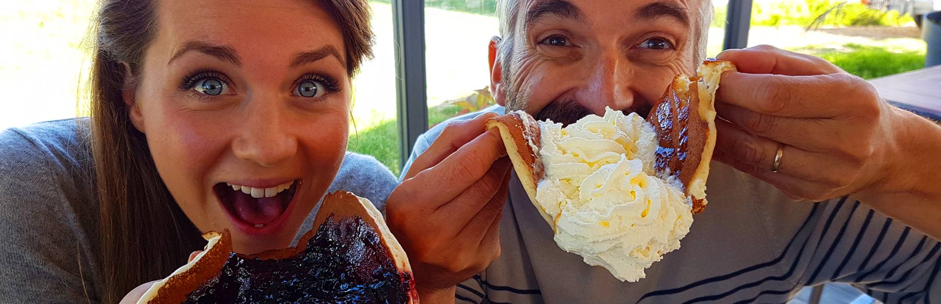 Eating kouigns in Pays Bigouden -© E Cléret