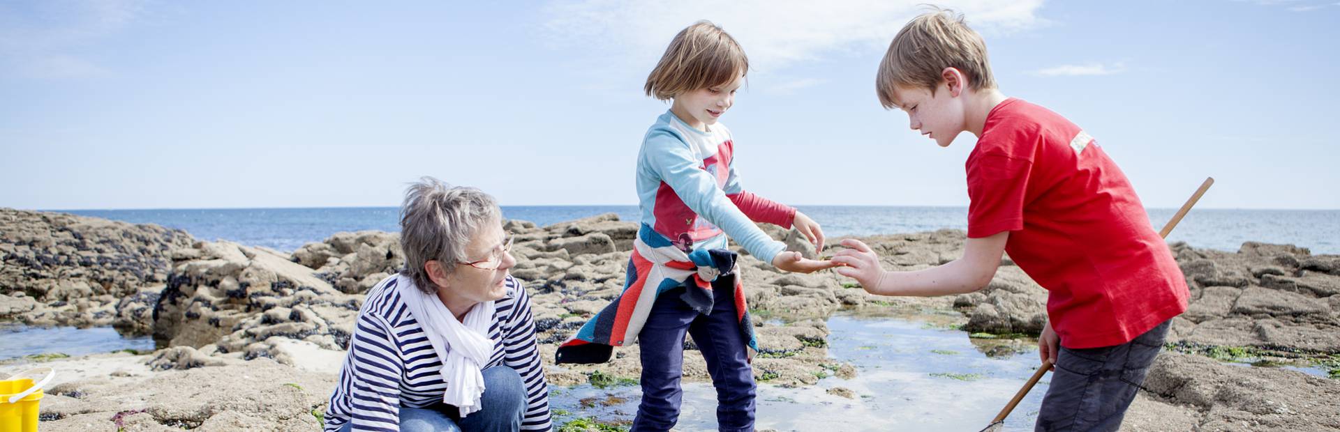 Pêche à pied en famille en Pays Bigouden © G Prié