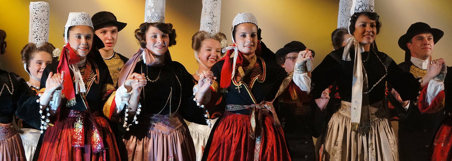 Fête des Brodeuses im Pays Bigouden © E Cleret