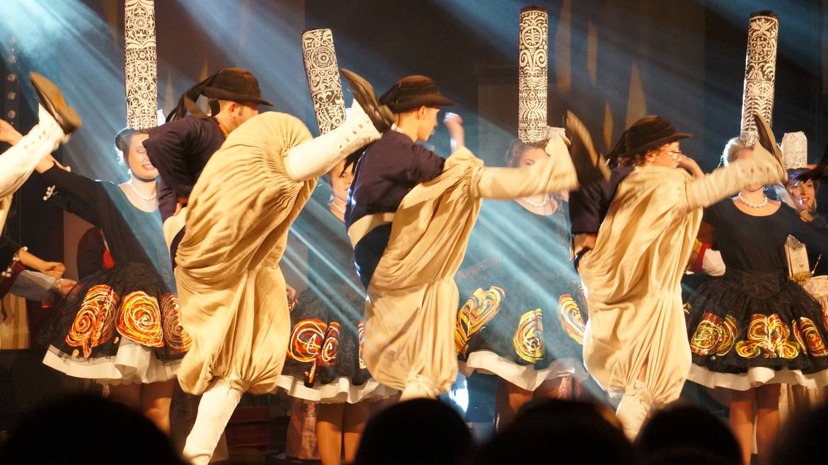 Umwerfende Show beim Festival Fête des Brodeuses © E Cléret