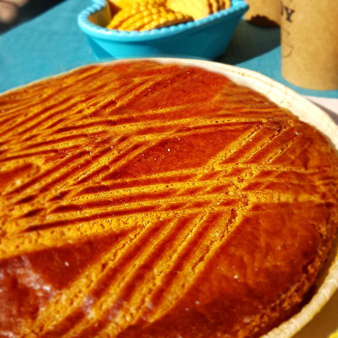 Gâteau Breton for tea, Pays Bigouden © E Cléret